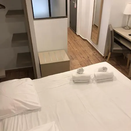 ホテル Saint Roch Centre 3*