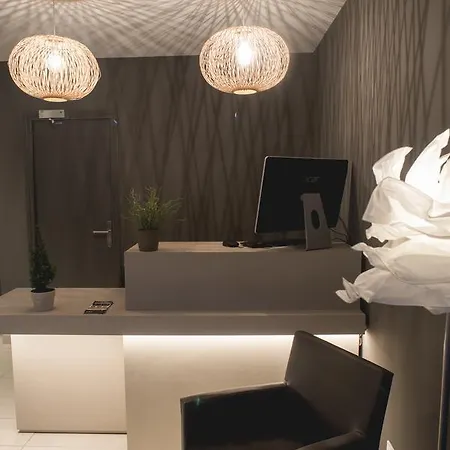 מלון Saint Roch Centre