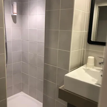 Saint Roch Centre 3*