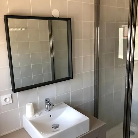 Saint Roch Centre 3*