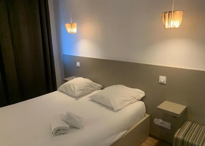 Hotel Saint Roch Centre 3*