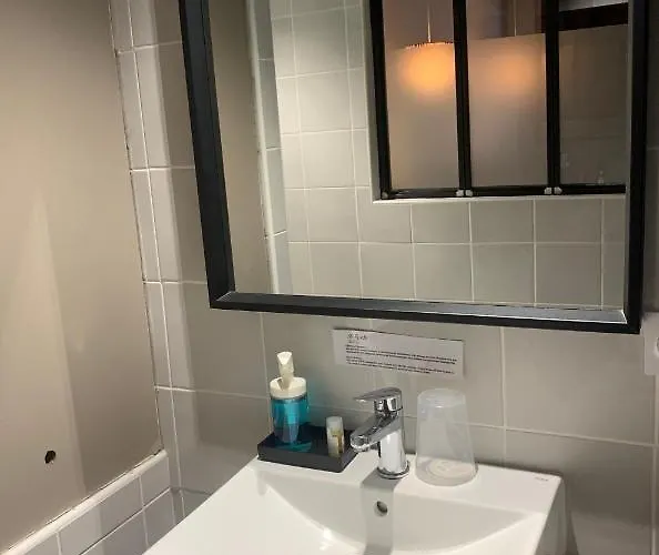 Hotel Saint Roch Centre