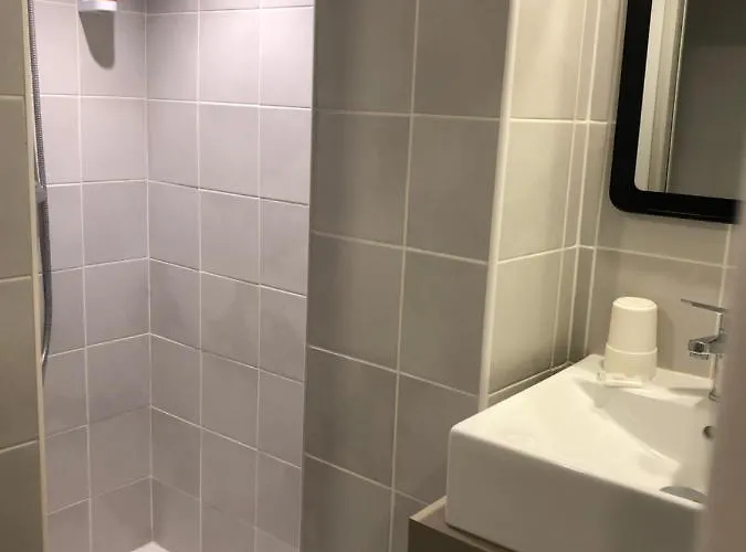 Saint Roch Centre 3*