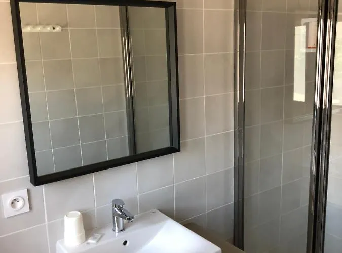 Saint Roch Centre 3*