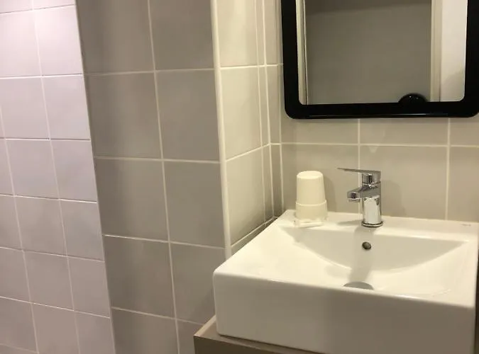 Saint Roch Centre 3*